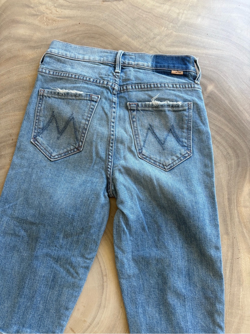 MOTHER “High Waisted Rascal Zip Step Fray” Size 24 - Picture 3 of 10